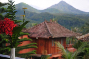  Puri Sunny Guesthouse  Munduk